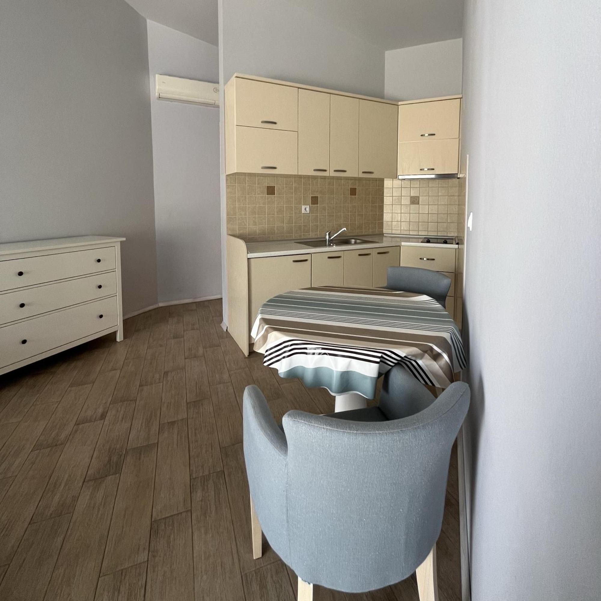 דובורטה Turquoise Beachside Apartments מראה חיצוני תמונה